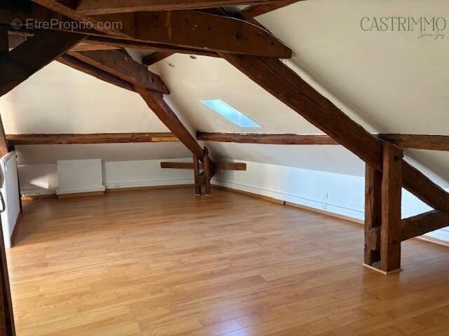 Appartement à CASTRIES