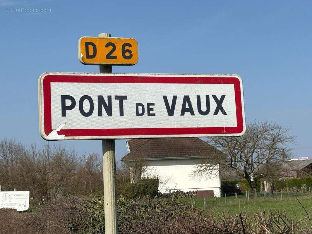 Photo 2 - Terrain à PONT-DE-VAUX