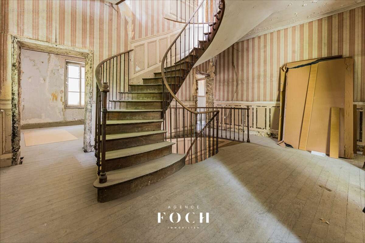 Appartement à PAGNY-SUR-MOSELLE