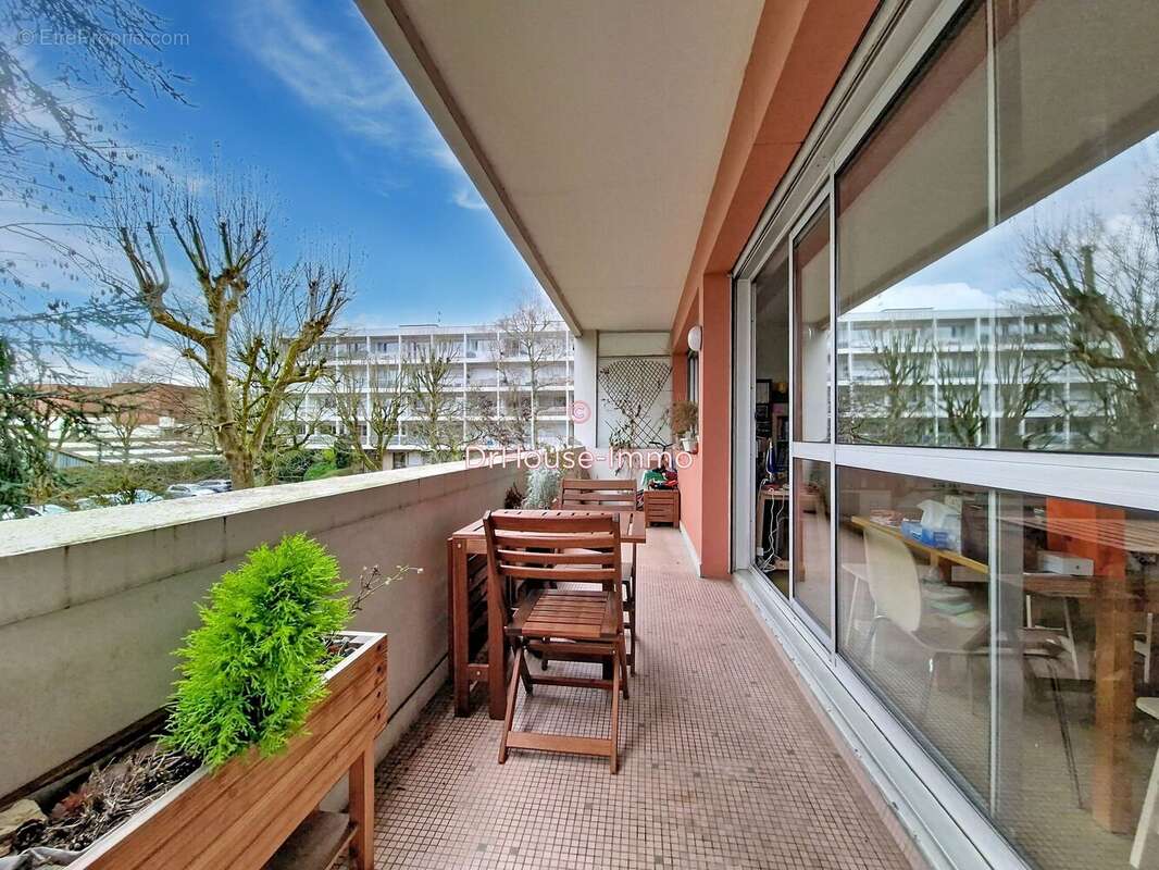 Appartement 89 m² à Garches  - photo 14