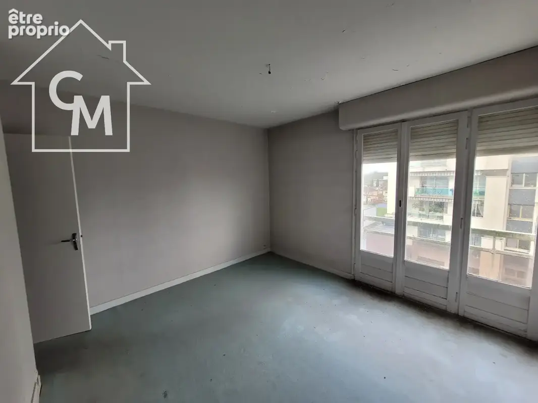 Appartement 2 pièces   Centre-ville de Châteauroux (Résidence Les Lys) - photo 5