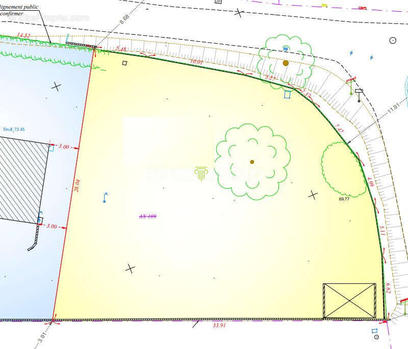 Terrain à MONTLOUIS-SUR-LOIRE