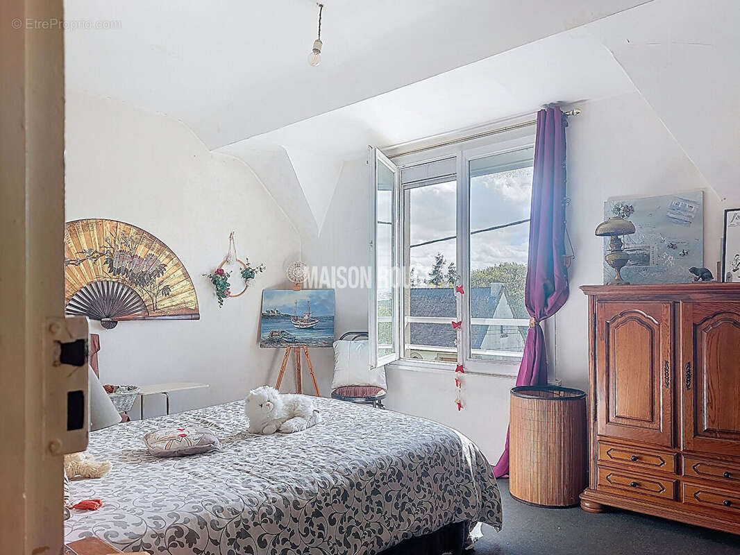 Maison néo-bretonne familiale avec bureau, 3 chambres et sous-sol total à Lamballe! - photo 6