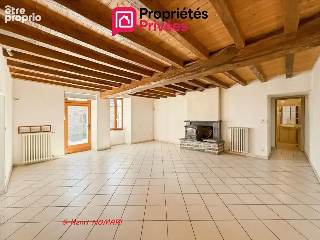 Maison à GRAND-AUVERNE
