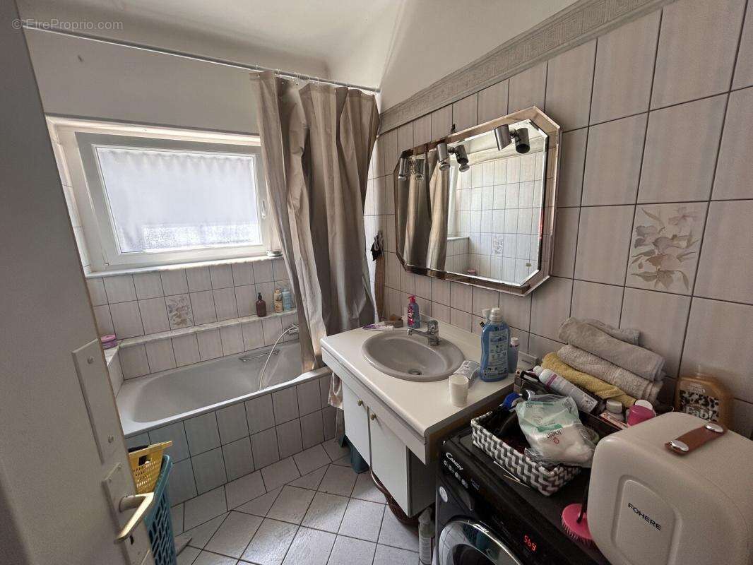 Maison de plain-pied, 6 pièces, 124 m2, sur 4,84 ares à Cernay (68700) - photo 6