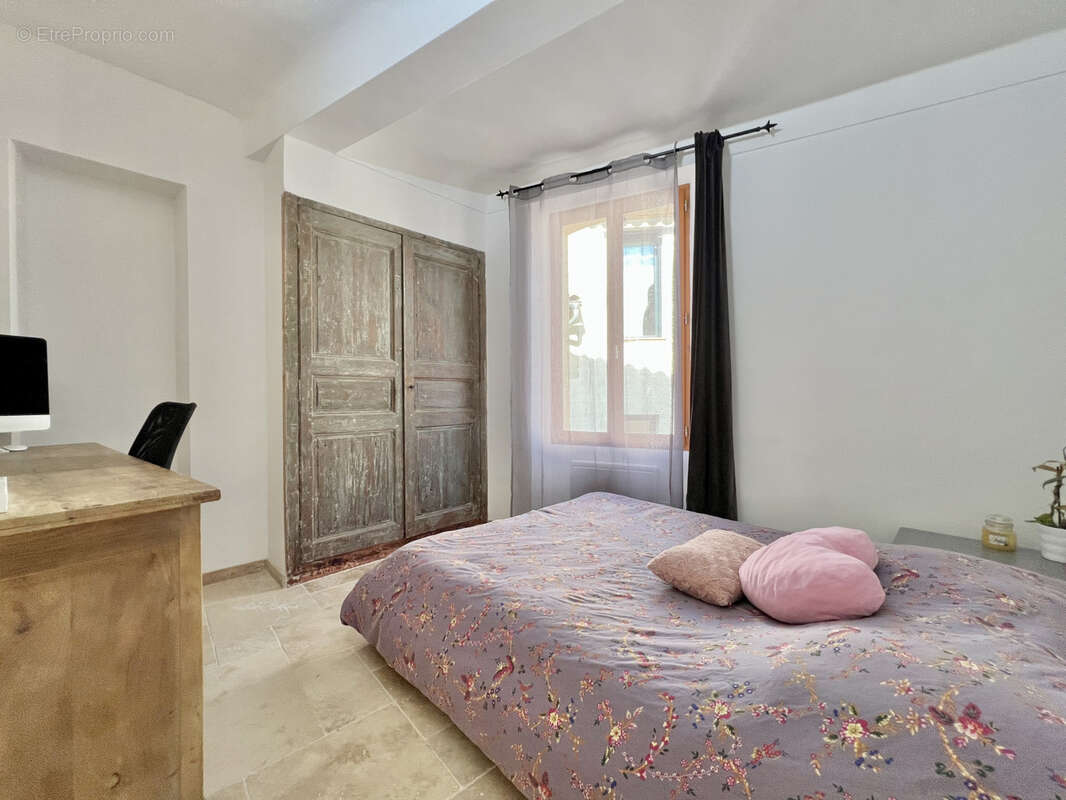 Maison à PLAN-DE-LA-TOUR