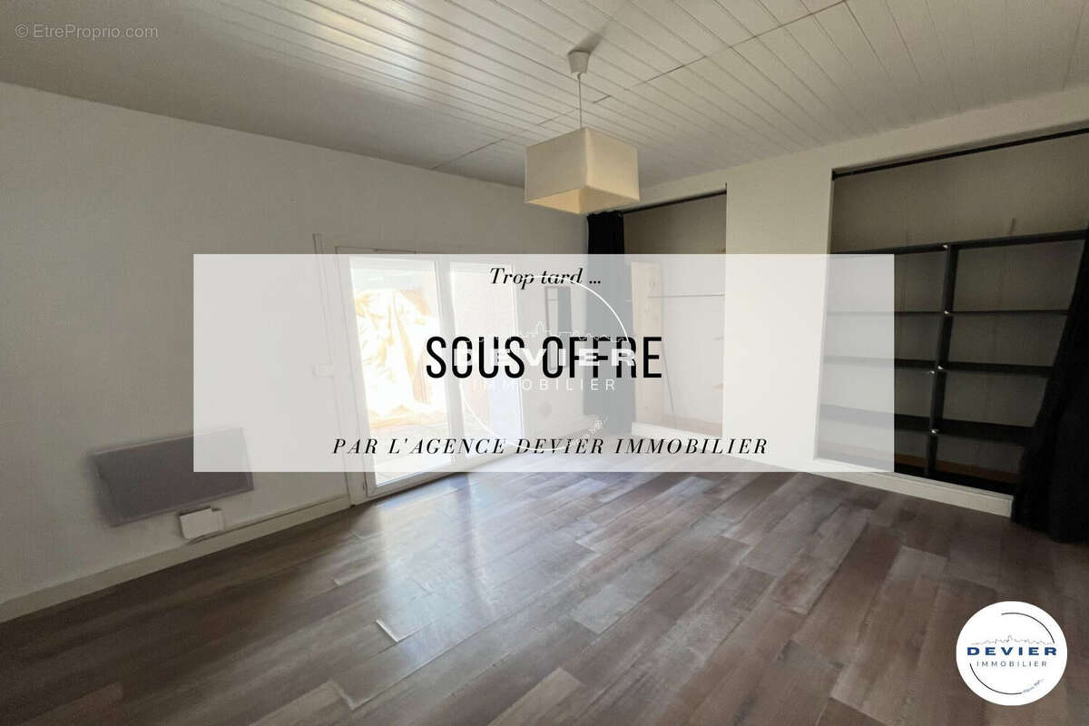 Appartement à CASTRIES