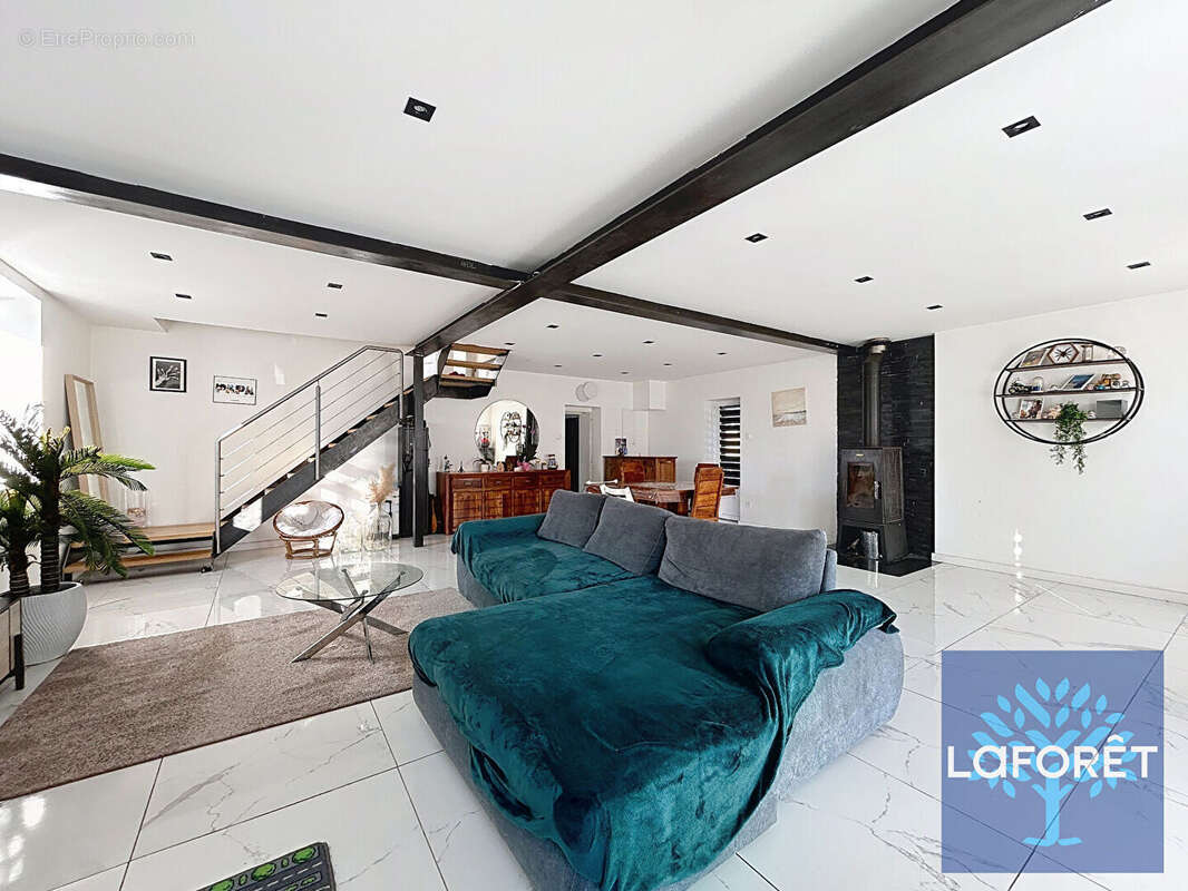 Maison à SAINT-GEOURS-DE-MAREMNE