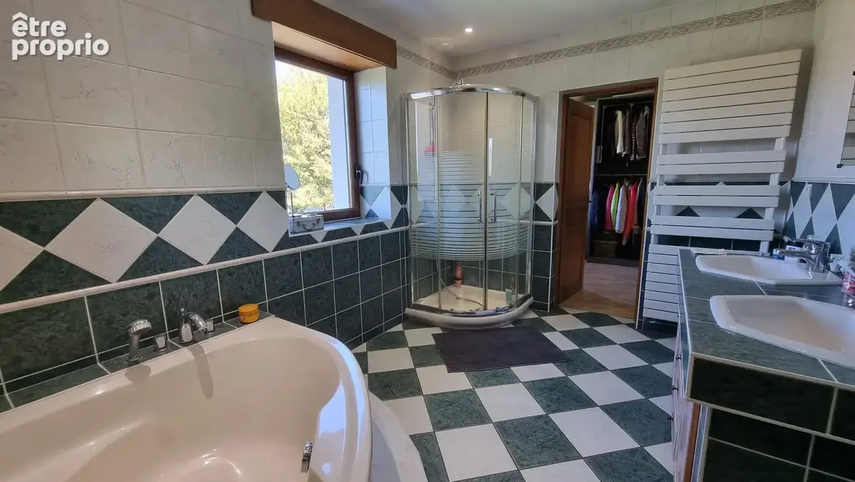 Champagneux   une maison de caractère qui ne demande qu’à écrire la suite de son histoire… - photo 29