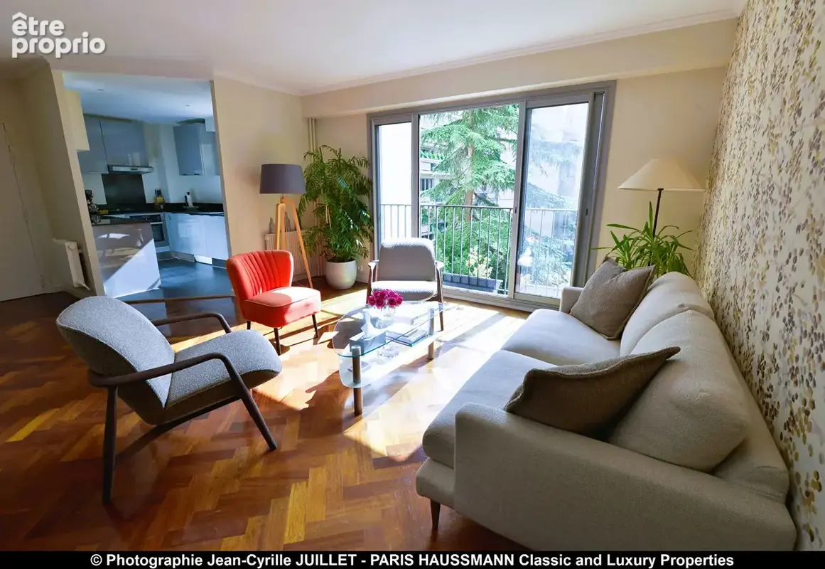 Appartement + cave + parkings (en option) + studette (en option). - photo 2