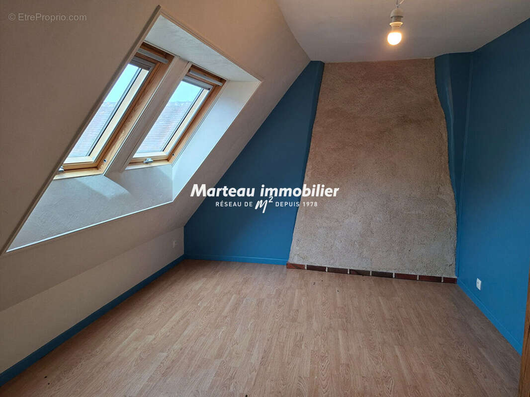 Maison à CHOUE
