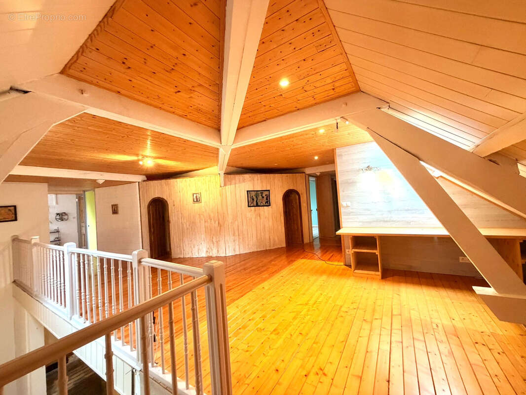 Maison à ADE