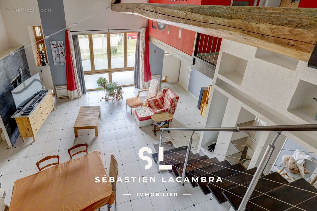 Maison à LISLE-SUR-TARN