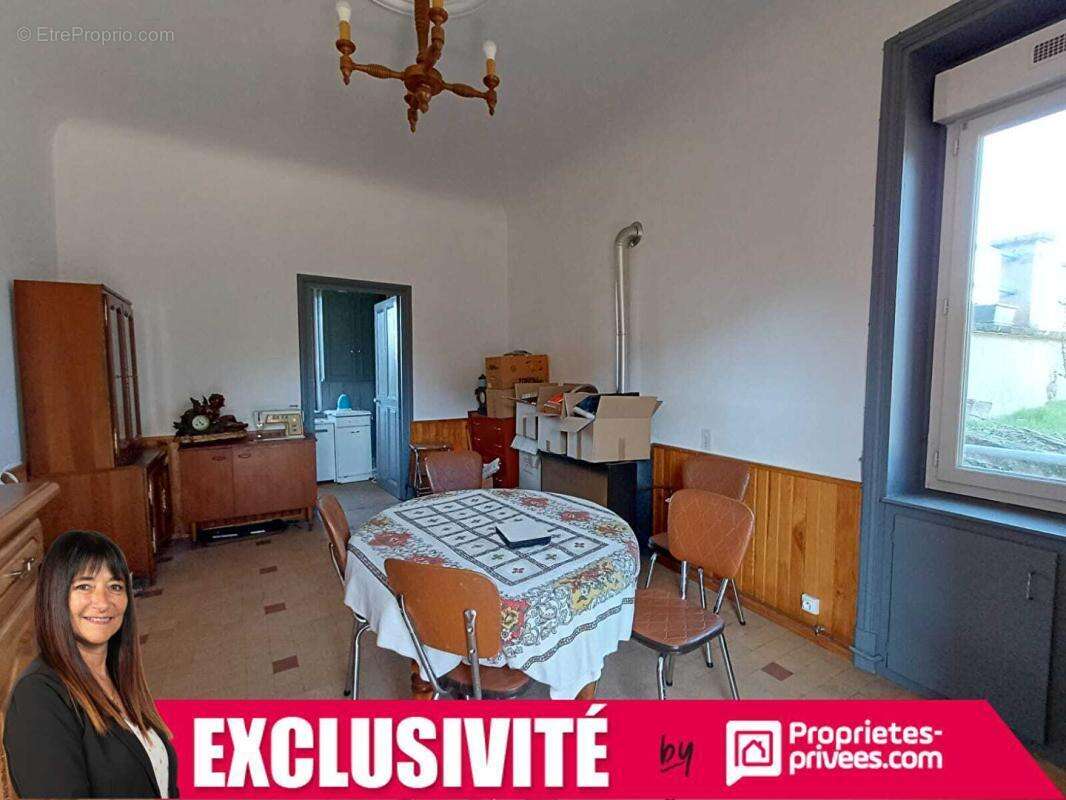 LE COTEAU, 2 maisons avec 3 appartements +  2 garages - photo 12