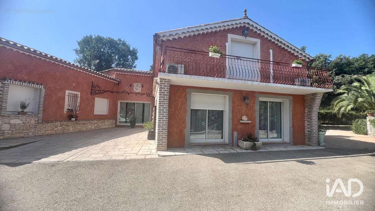 Photo 2 - Maison à SAINT-PRIVAT-DES-VIEUX
