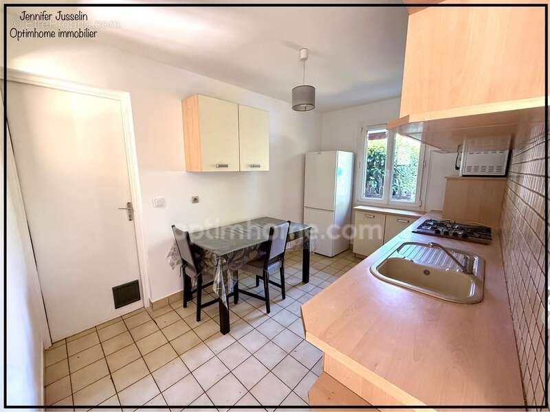 Maison à VETRAZ-MONTHOUX