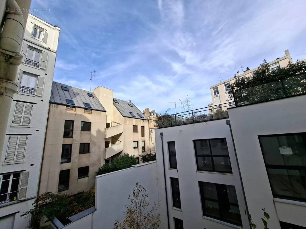 Appartement à PARIS-12E