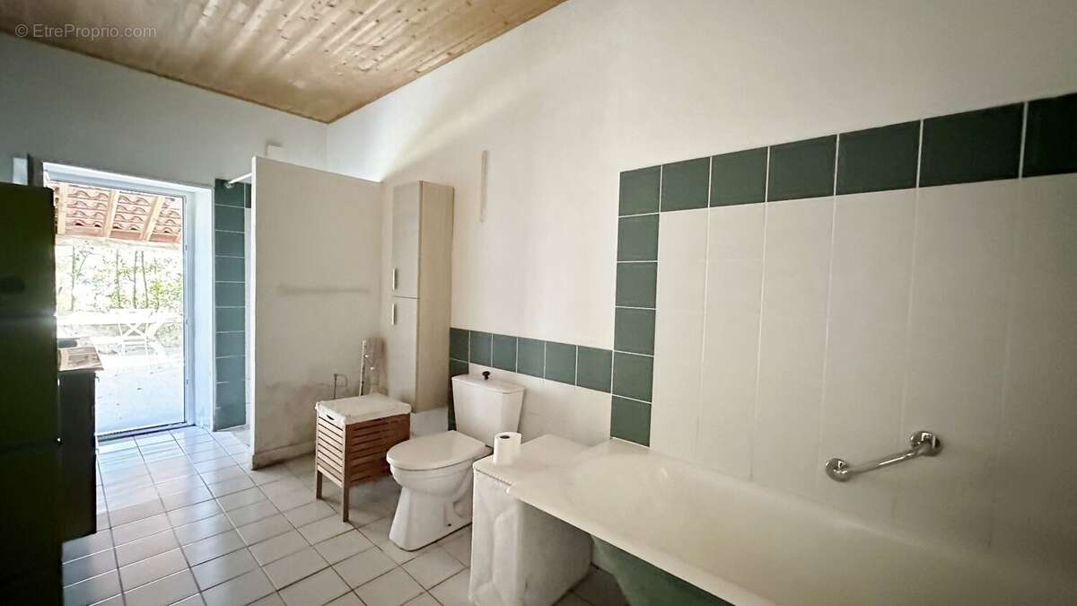 Maison à SAINT-MARTIN-DE-SEIGNANX