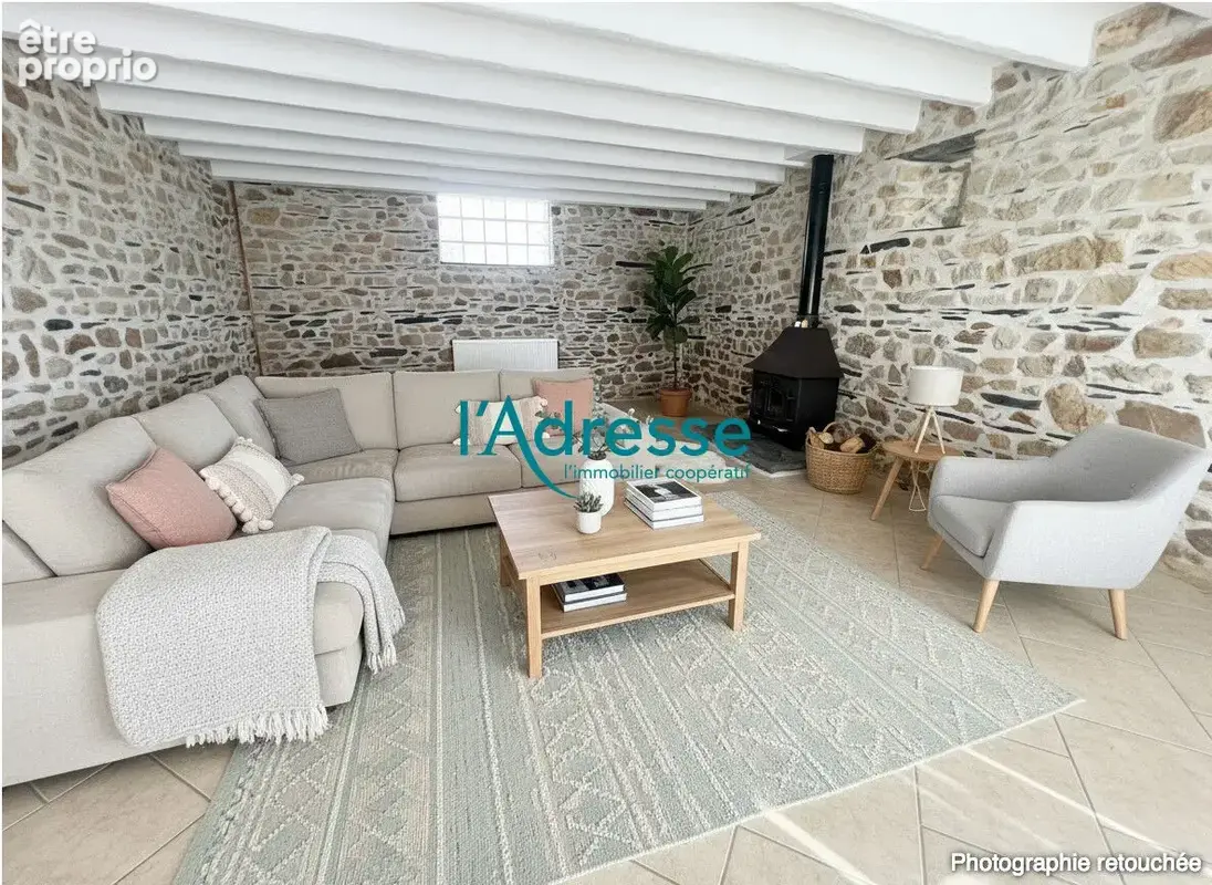 Deux maisons avec dépendances , fort potentiel gîtes ou chambres d'hôtes - photo 9