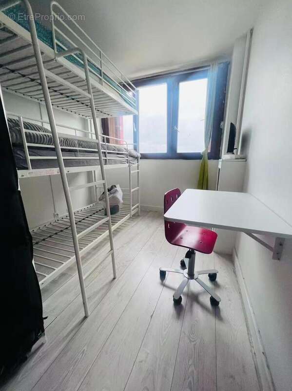 Photo 8 - Appartement à MONTREUIL