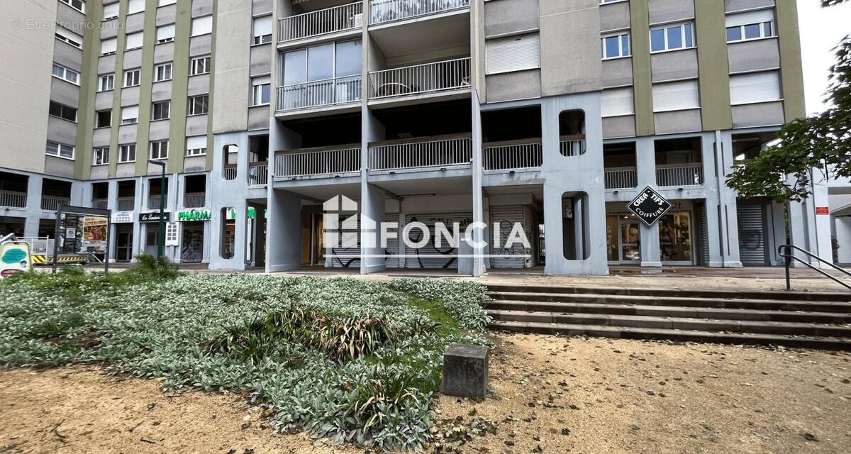 Commerce à GRENOBLE