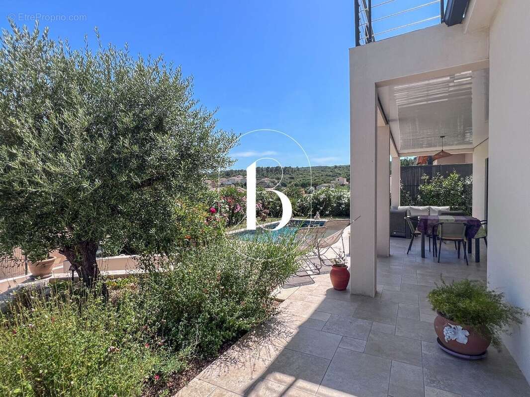Maison 125 m² à Goudargues  - photo 27