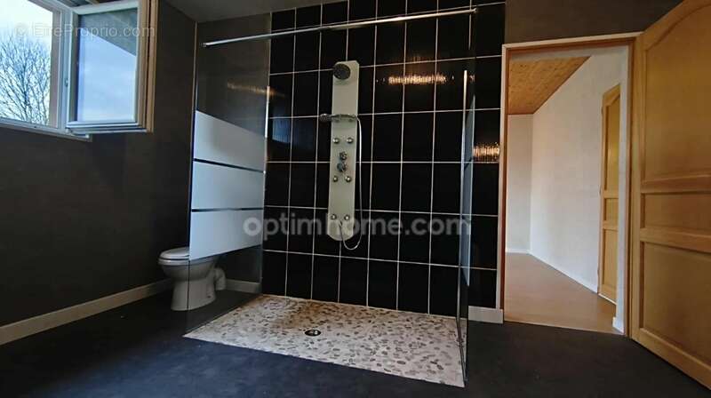 Maison à LE THILLOT