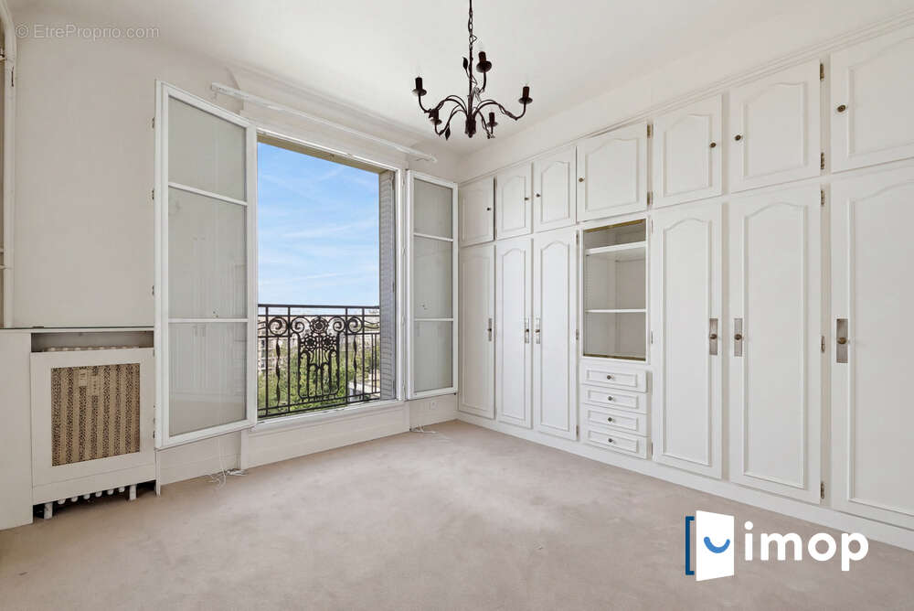 Appartement à PARIS-19E