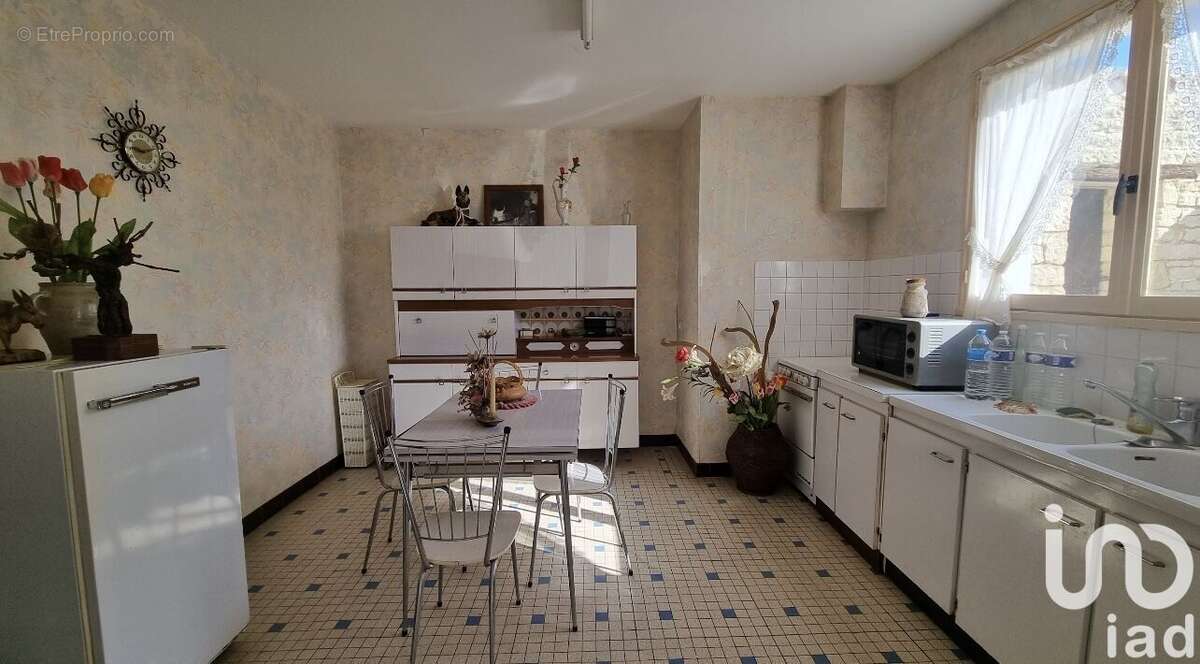 Photo 6 - Maison à MAUZE-SUR-LE-MIGNON