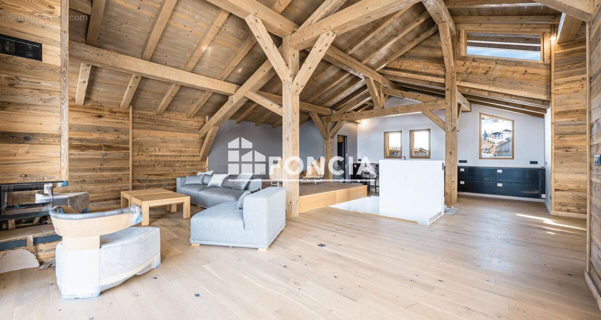 L’élégance alpine en pied de pistes : superbe chalet 4 chambres à Crest-Voland - photo 3