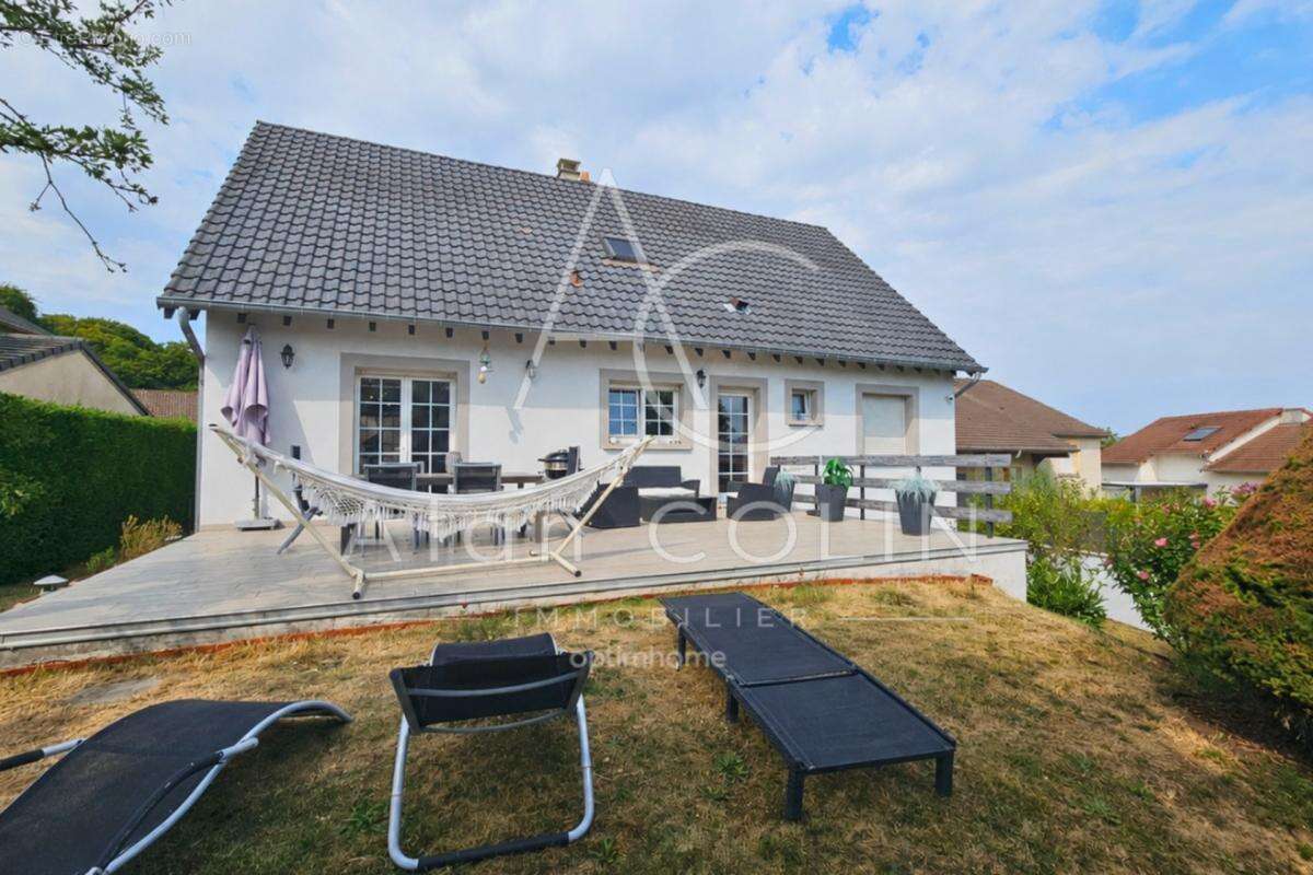 Maison individuelle 4 façades – 182 m² – 4 chambres – Terrain de 8 ares à Yutz - photo 7