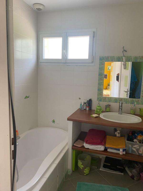 Maison à SAINTE-EULALIE