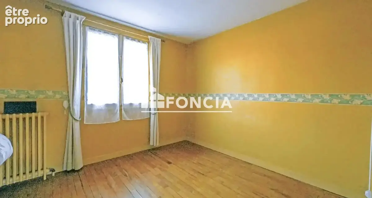 Maison 2 chambres avec sous-sol total et terrain de près de 600 m² - photo 6
