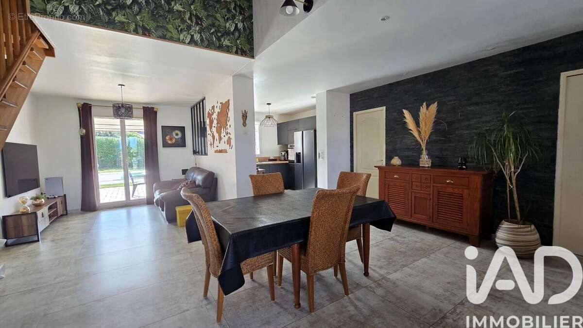 Photo 2 - Maison à GONFARON