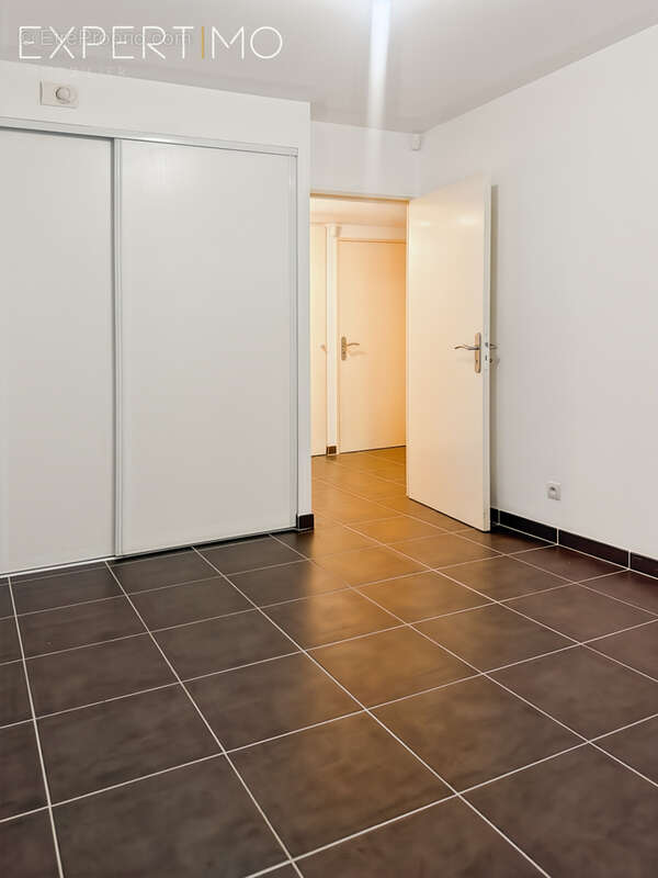 Centre-ville Montpellier   Appartement T3 avec grande terrasse, garage et accès PMR - photo 7