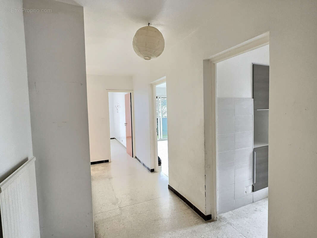 Appartement à LUNEL