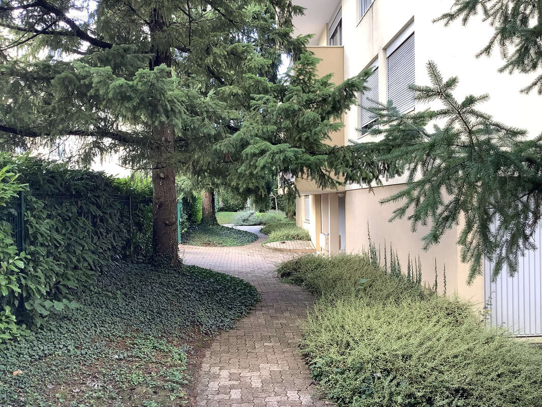 Appartement à MONTLUEL