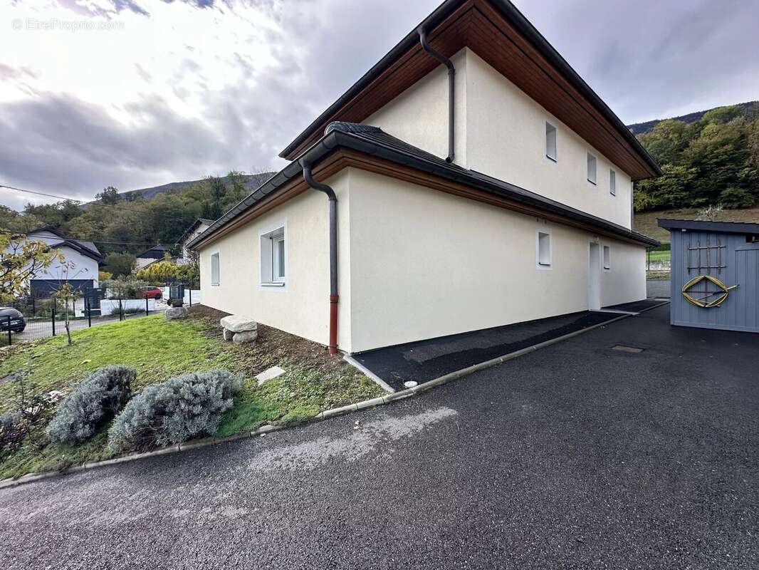 Maison à LE BOURGET-DU-LAC