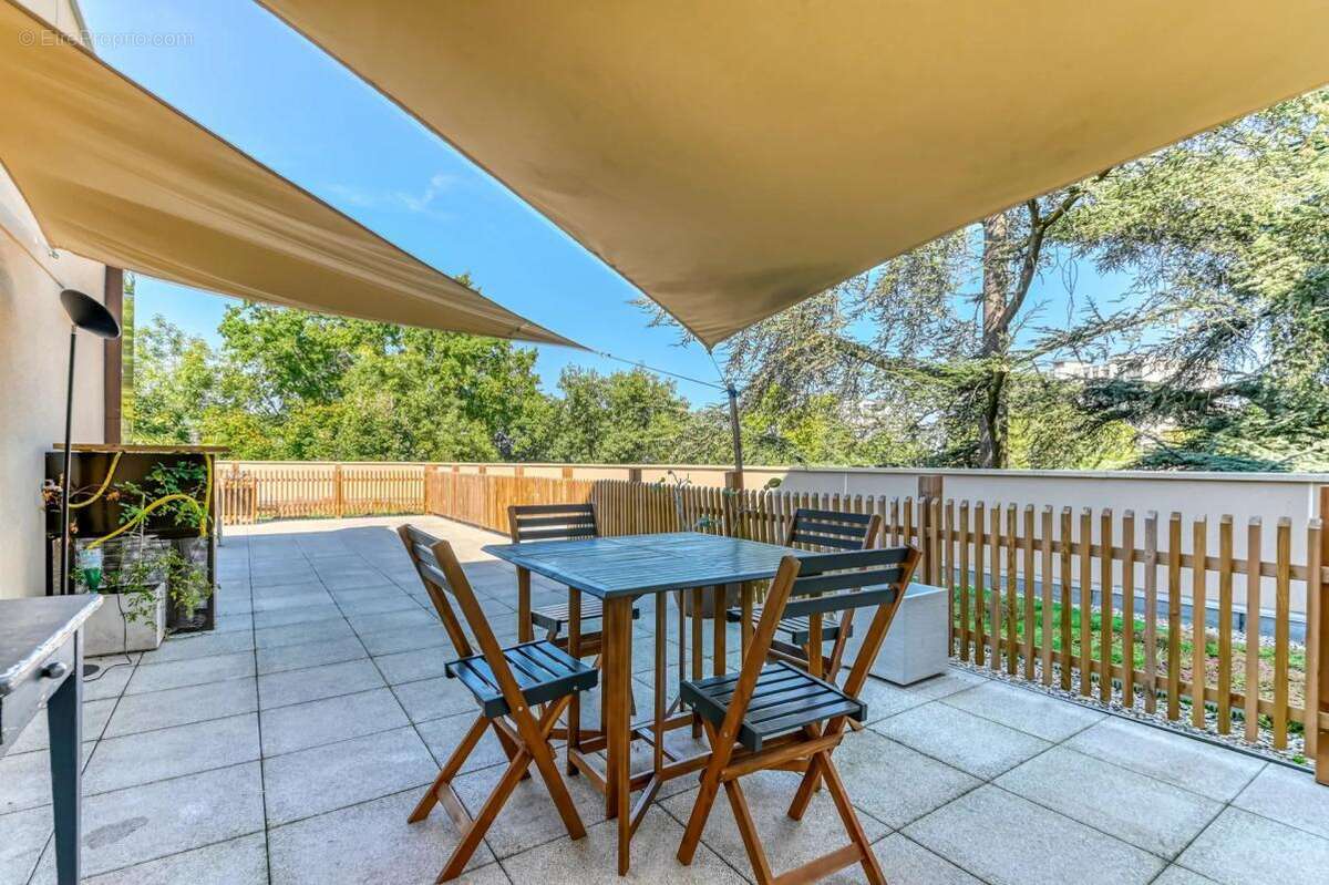 Appartement à LYON-5E