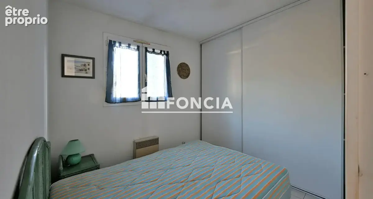 PORT CAMARGUE PLAGE NORD P2 cabine belle 32.38 m2 superficie parking - photo 4