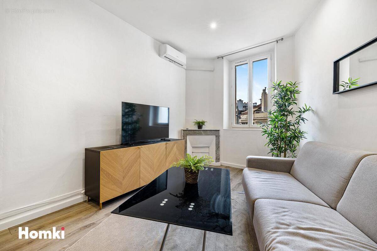 Appartement à LE CANNET