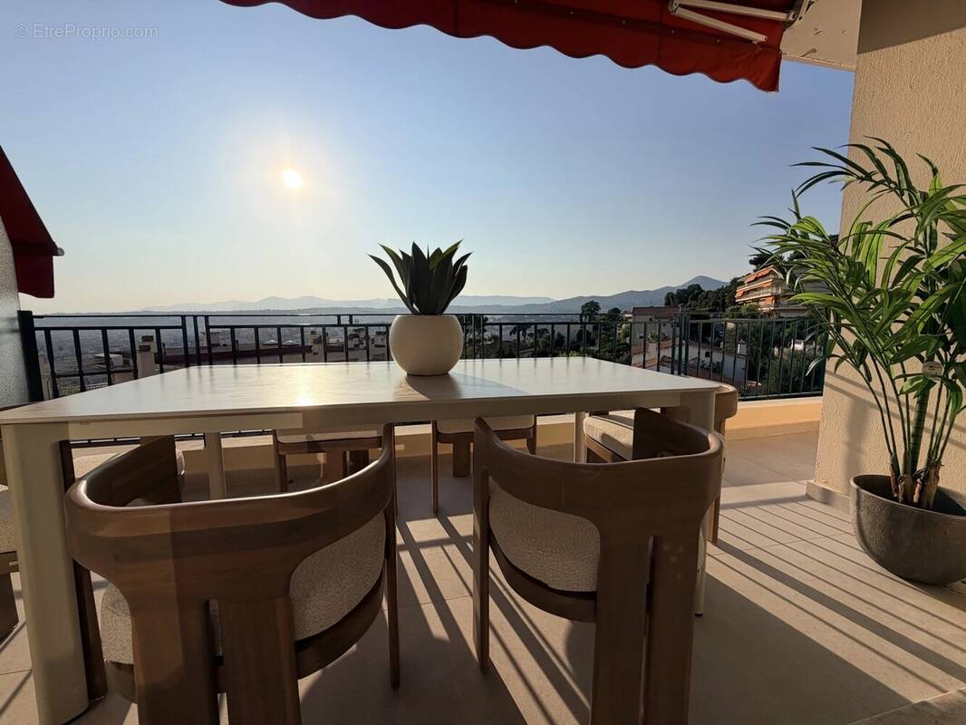 Appartement à NICE