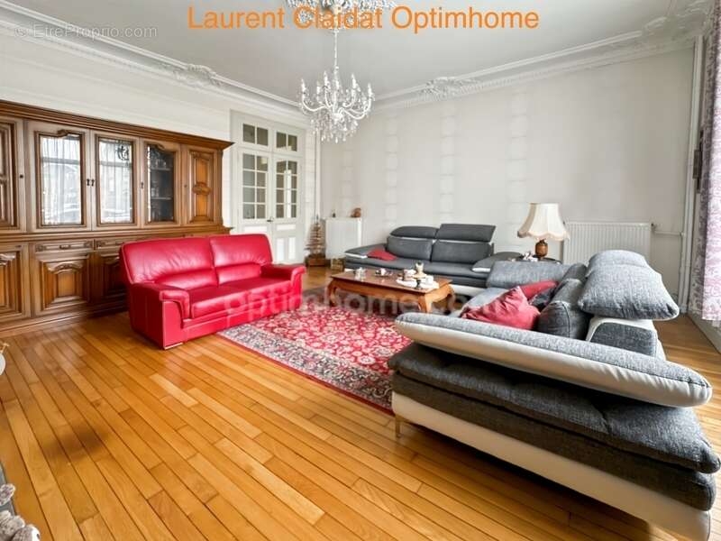 Maison à SAINT-QUENTIN