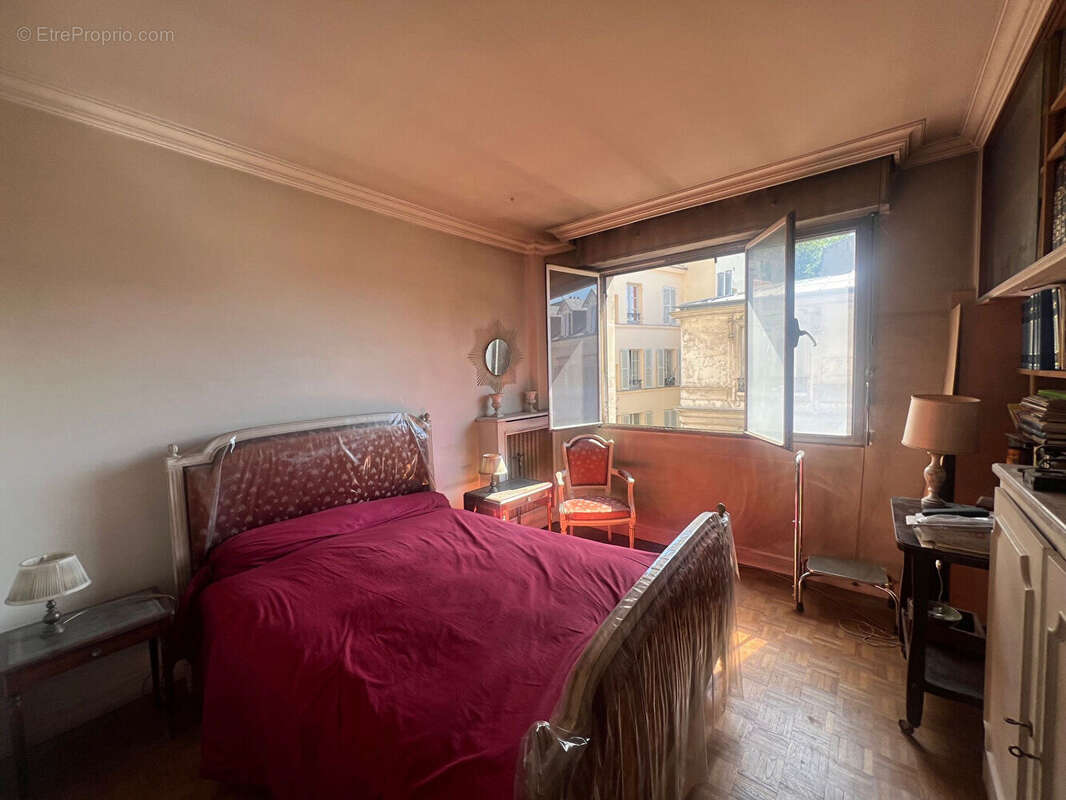 Appartement à VERSAILLES