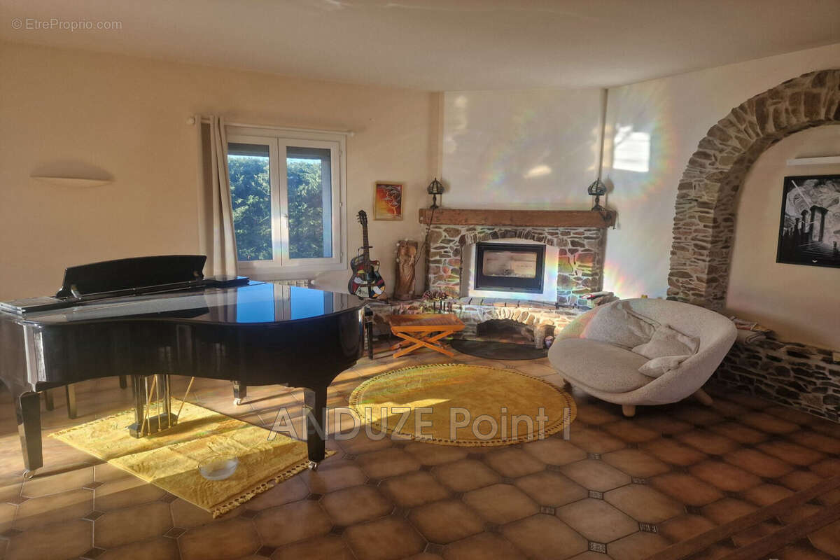 Maison à MASSILLARGUES-ATTUECH