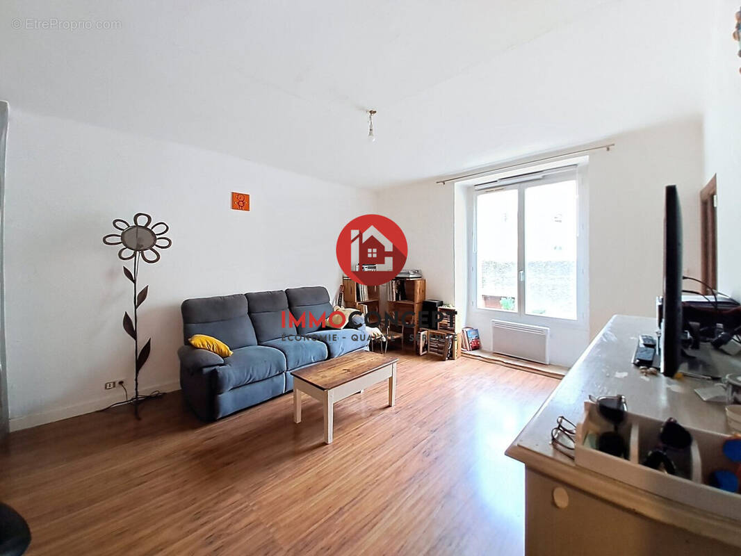 Maison à ROQUEMAURE