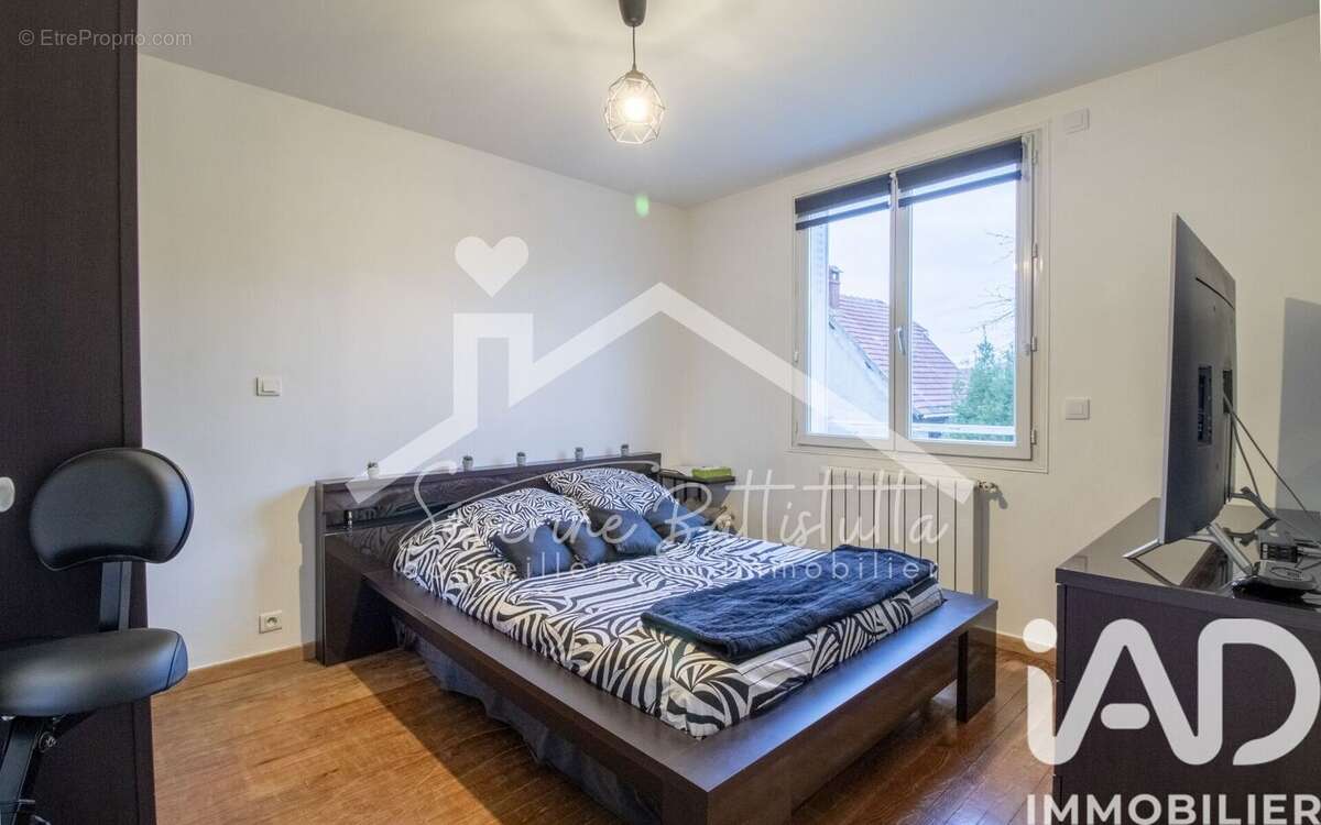 Photo 9 - Maison à VAUJOURS