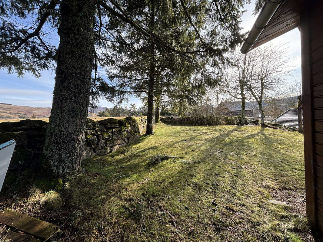 Maison à SAINT-SAUVEUR-CAMPRIEU