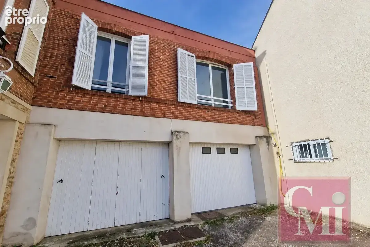 Appartement type F2 avec garage et parking. - photo 1