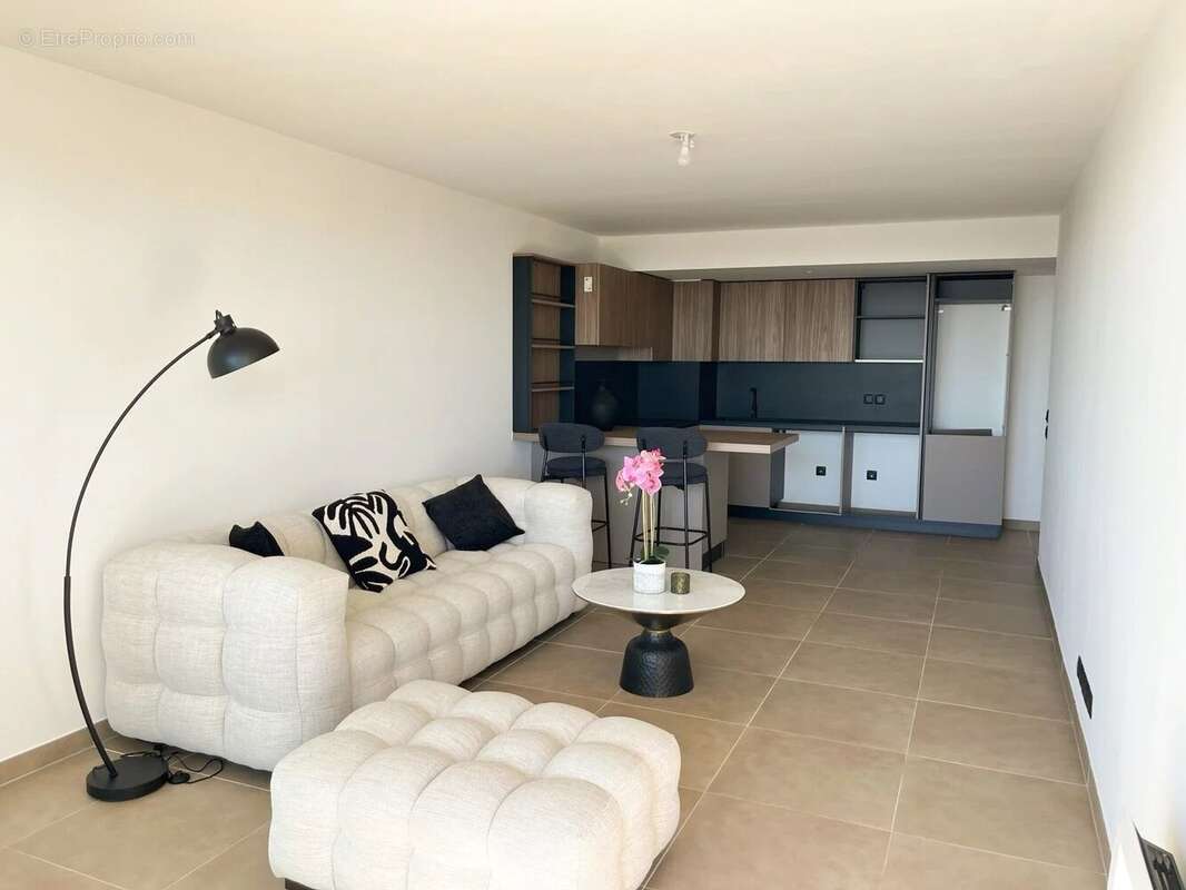 Appartement à VENCE